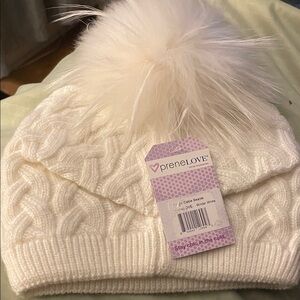 Prenelove White Cable Knit Beanie with Pom Pom